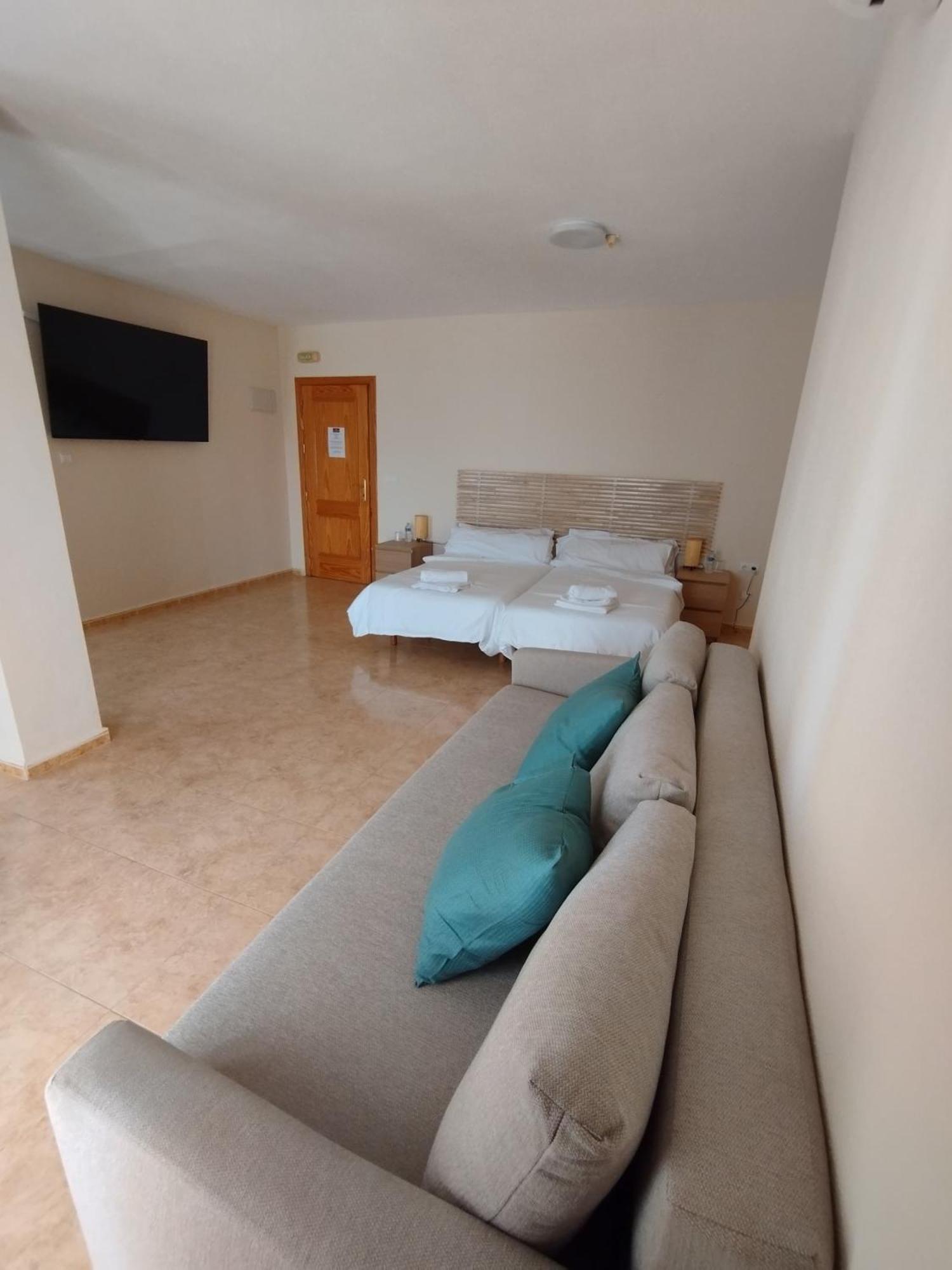 Hotel Algorfa Castillo de Montemar エクステリア 写真
